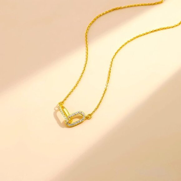 Neiman Marcus Dainty 18k Gold Plated Paperclip Necklace - Picture 5 of 5